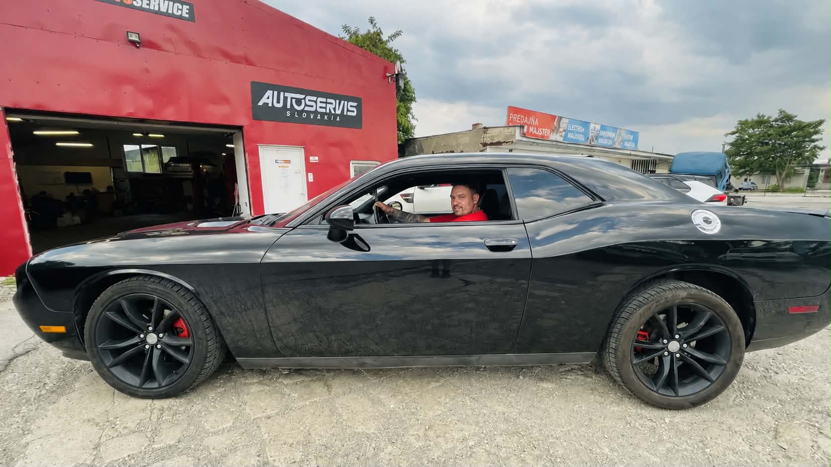 Autoservis Košice — Dodge Challenger
